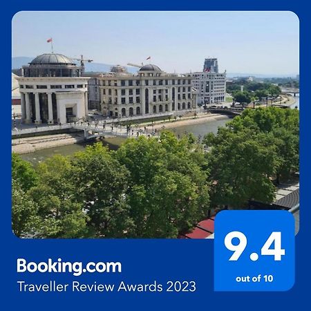 Calla 1 - Modern & Cozy Main Square Apartment In The City Shopping Center - Parking Slot With Parking Security Üsküp Dış mekan fotoğraf