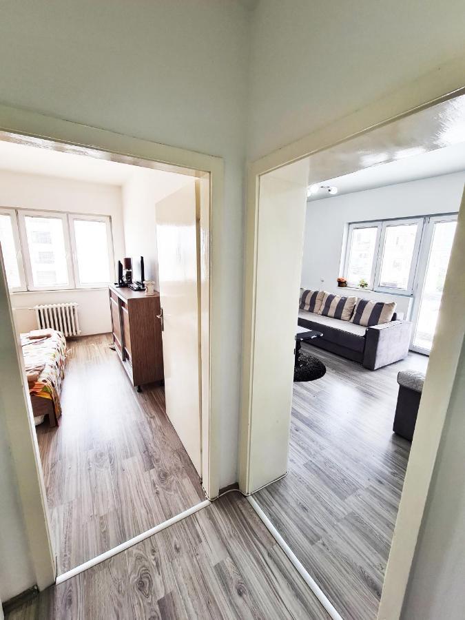 Calla 1 - Modern & Cozy Main Square Apartment In The City Shopping Center - Parking Slot With Parking Security Üsküp Dış mekan fotoğraf