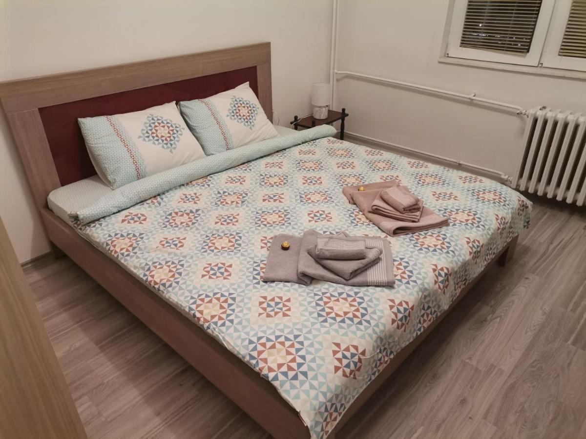 Calla 1 - Modern & Cozy Main Square Apartment In The City Shopping Center - Parking Slot With Parking Security Üsküp Dış mekan fotoğraf