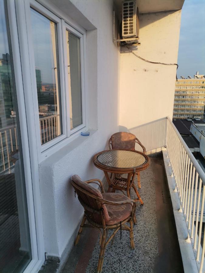 Calla 1 - Modern & Cozy Main Square Apartment In The City Shopping Center - Parking Slot With Parking Security Üsküp Dış mekan fotoğraf